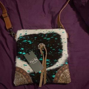 Myra bag crossbody bag